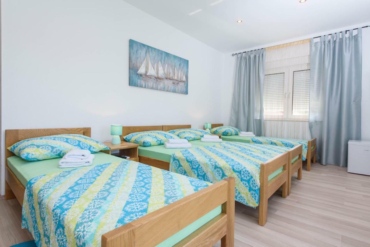 Luxury Rooms Ivana Kaštela Extérieur photo